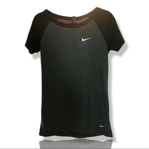 Nike Ladies Sandie Zip Top, NEW WITH TAGS, Size Small